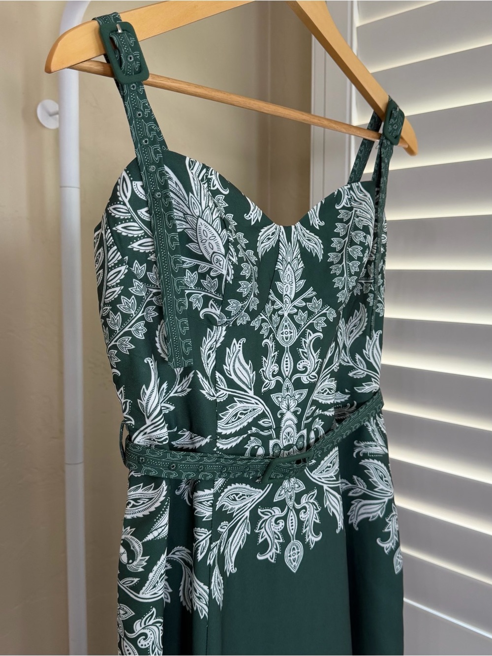 Commense Baroque Floral Print Belted Cami Maxi Dress Forest Green Medium NWT - Picture 8 of 12
